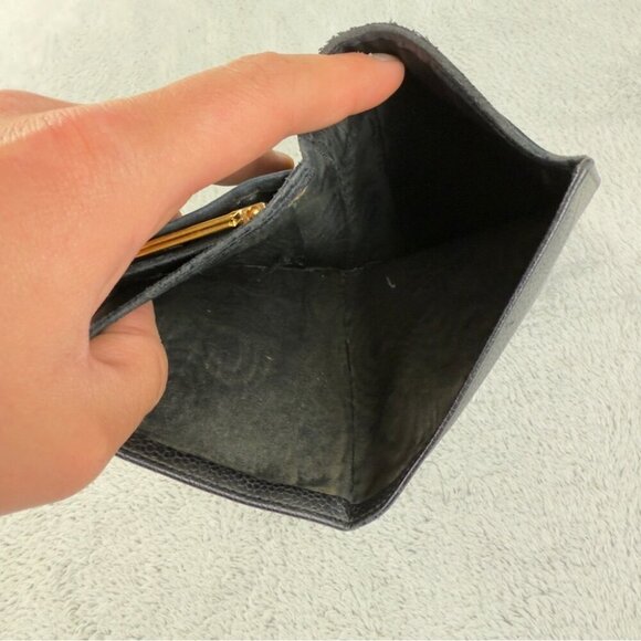 CHANEL CC Logo Grained Calfskin Leather Bifold Wallet Black - Picture 15 of 16